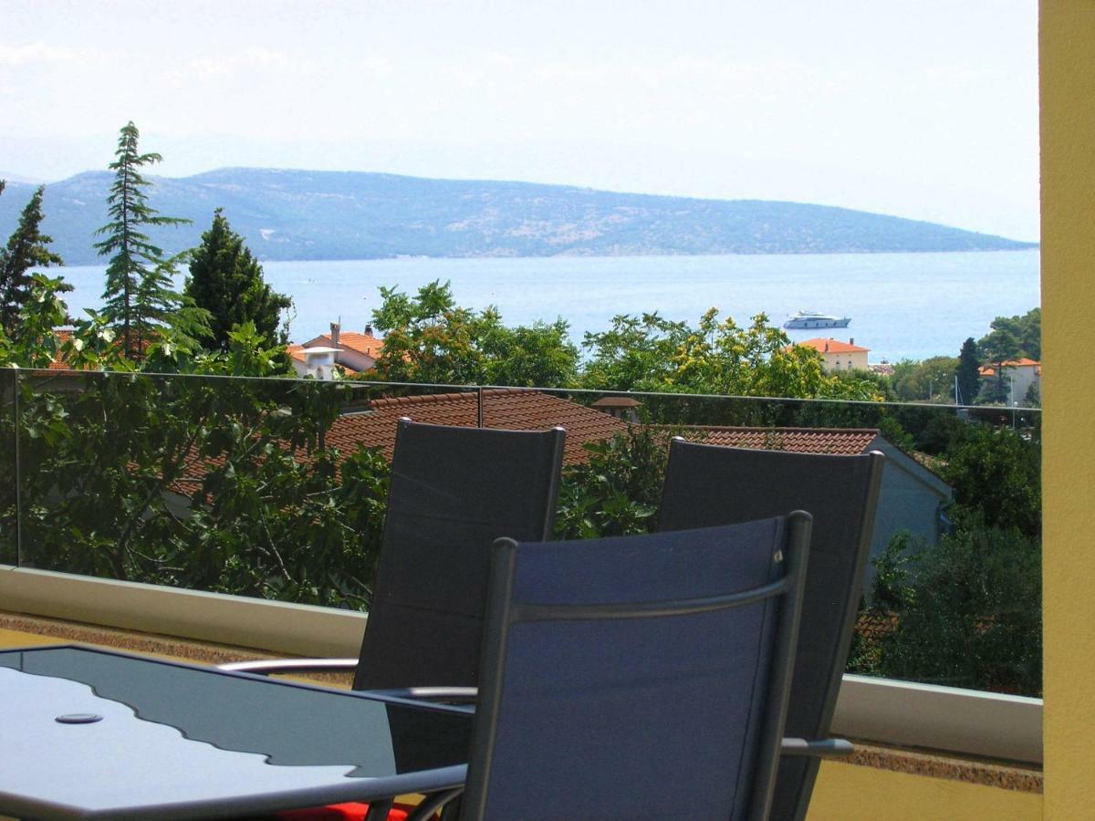 Apartmani Krajinovic Krk Town Exterior photo